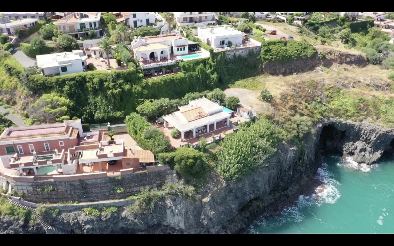 Villa Anna Agnone Bagni Italien